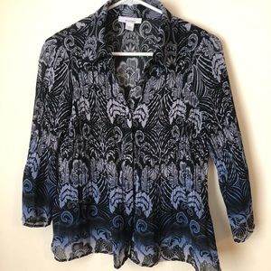 Beautiful and comfortable button up blouse